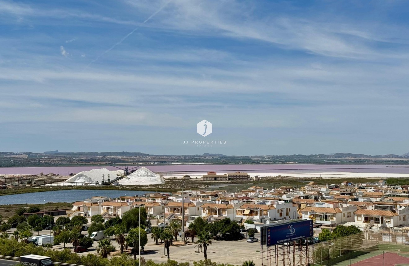 Aus zweiter Hand - Penthouse -
Torrevieja - Costa Blanca