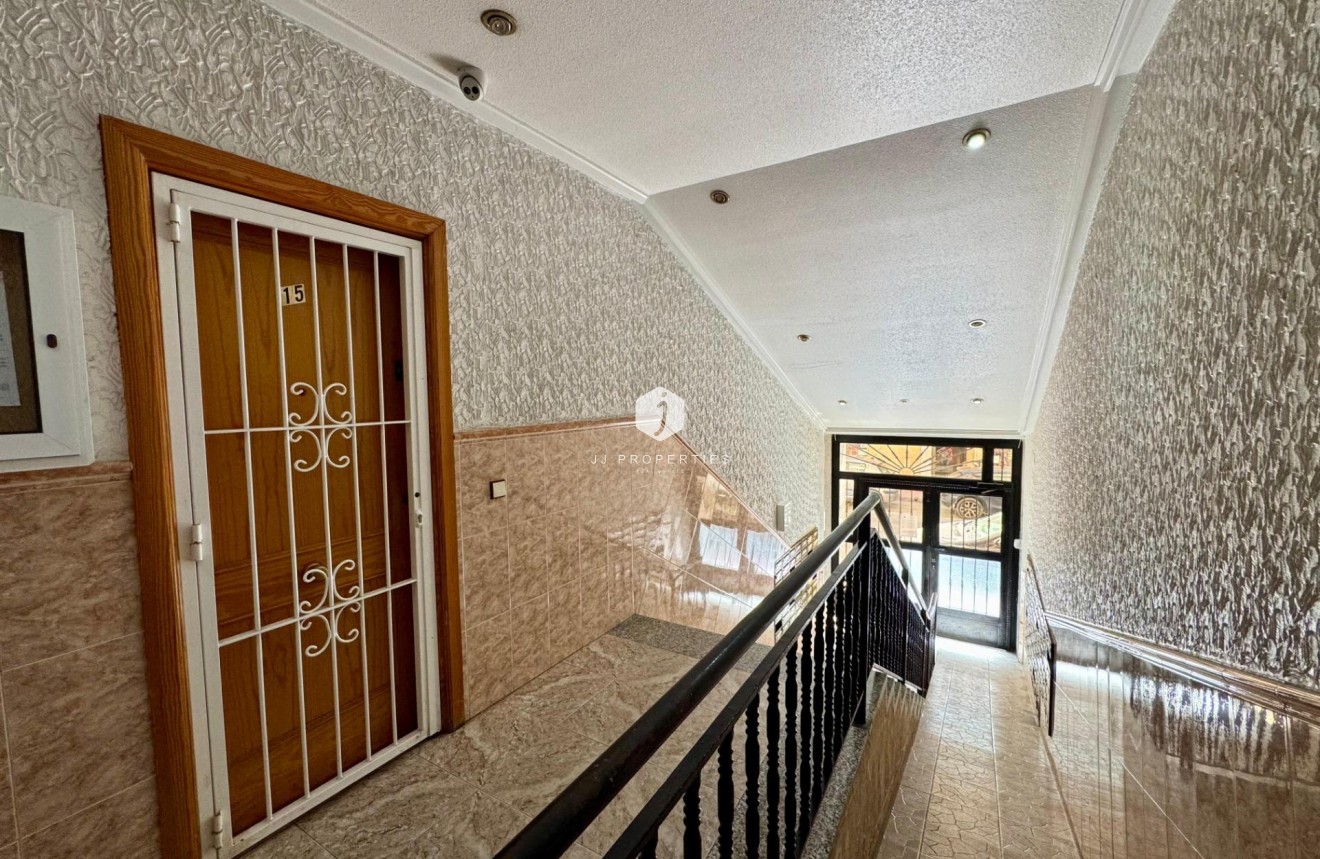 Aus zweiter Hand - Penthouse -
Torrevieja - Costa Blanca