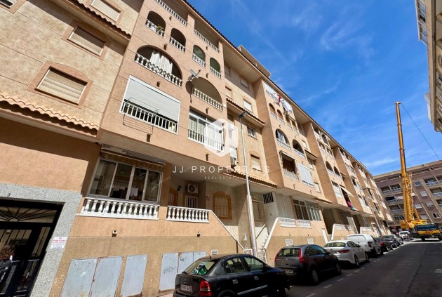 Aus zweiter Hand - Penthouse -
Torrevieja - Costa Blanca