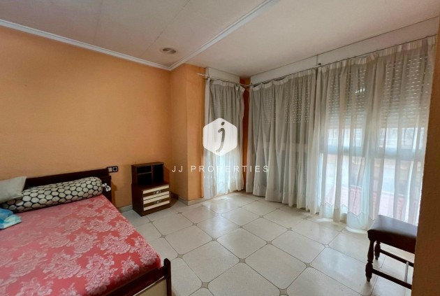 Tweedehands - Appartement / flat -
Torrevieja - Centro