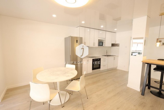Resale - Apartment / flat -
Torrevieja - Costa Blanca