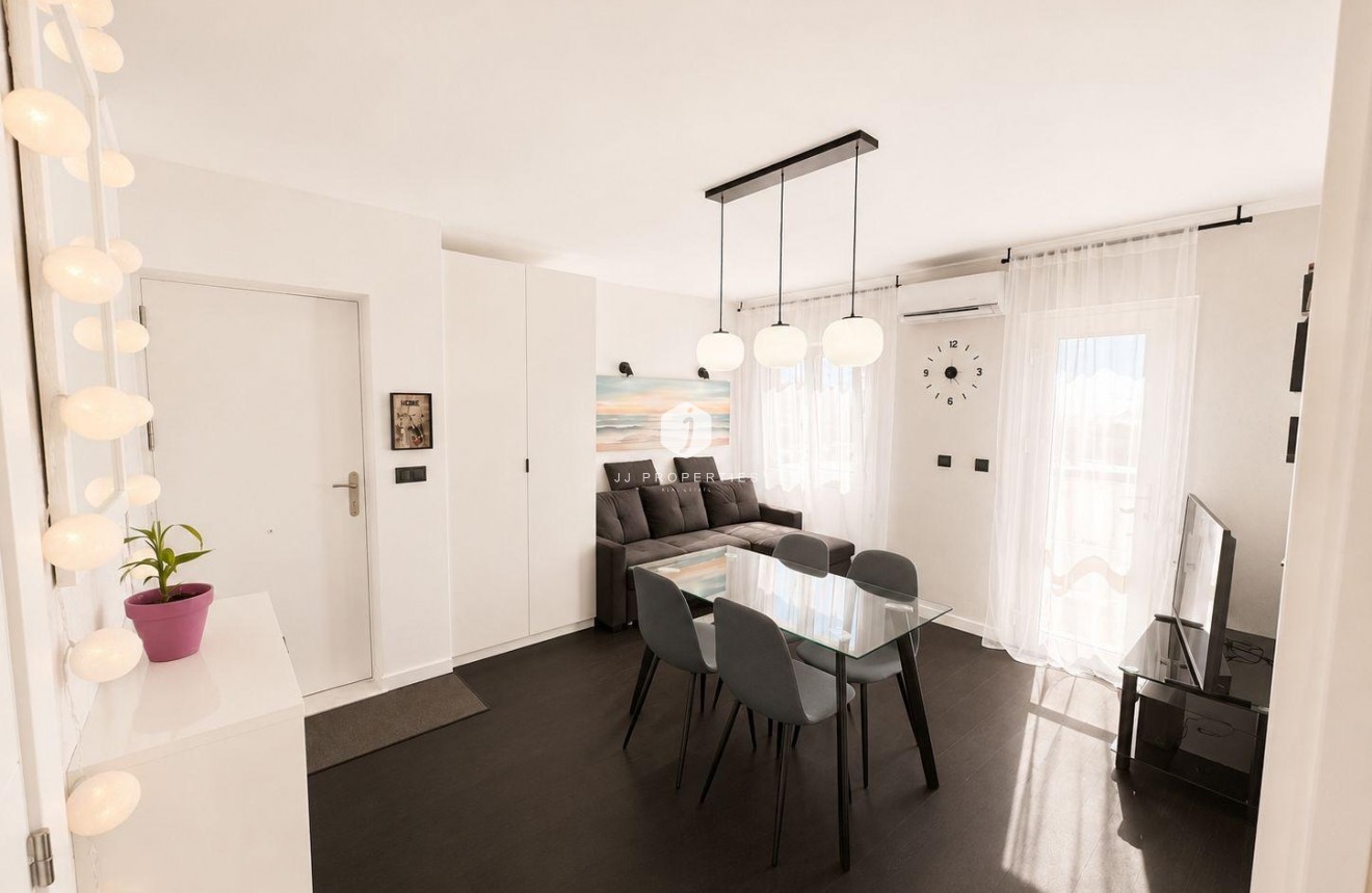 Tweedehands - Bungalow -
Torrevieja - Carrefour