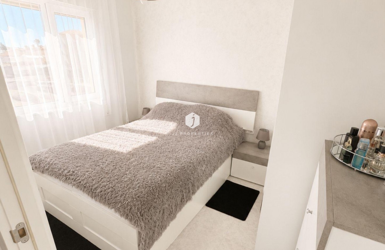 Tweedehands - Bungalow -
Torrevieja - Carrefour