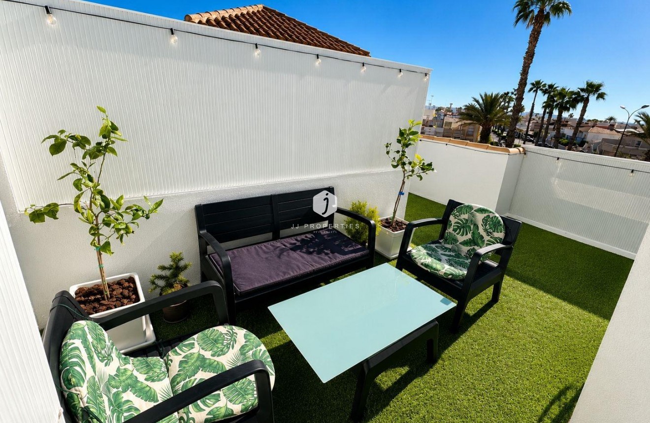 Tweedehands - Bungalow -
Torrevieja - Carrefour