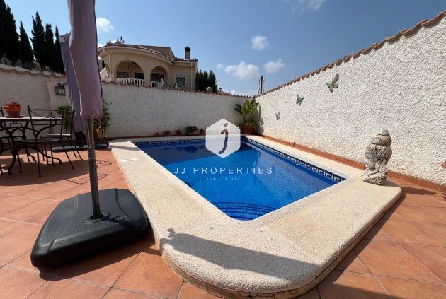 Segunda mano - Villa -
Ciudad Quesada - Costa Blanca