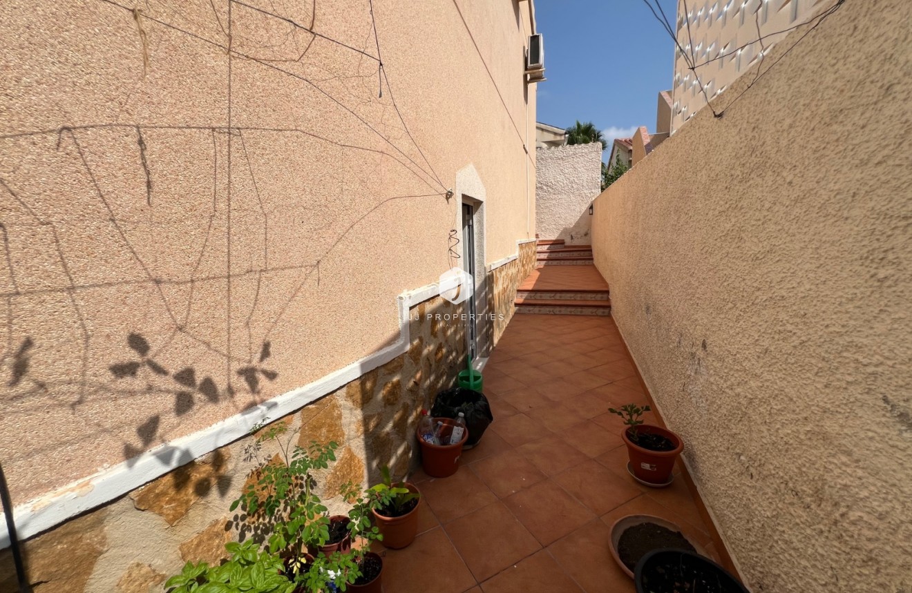 Segunda mano - Villa -
Ciudad Quesada - Costa Blanca