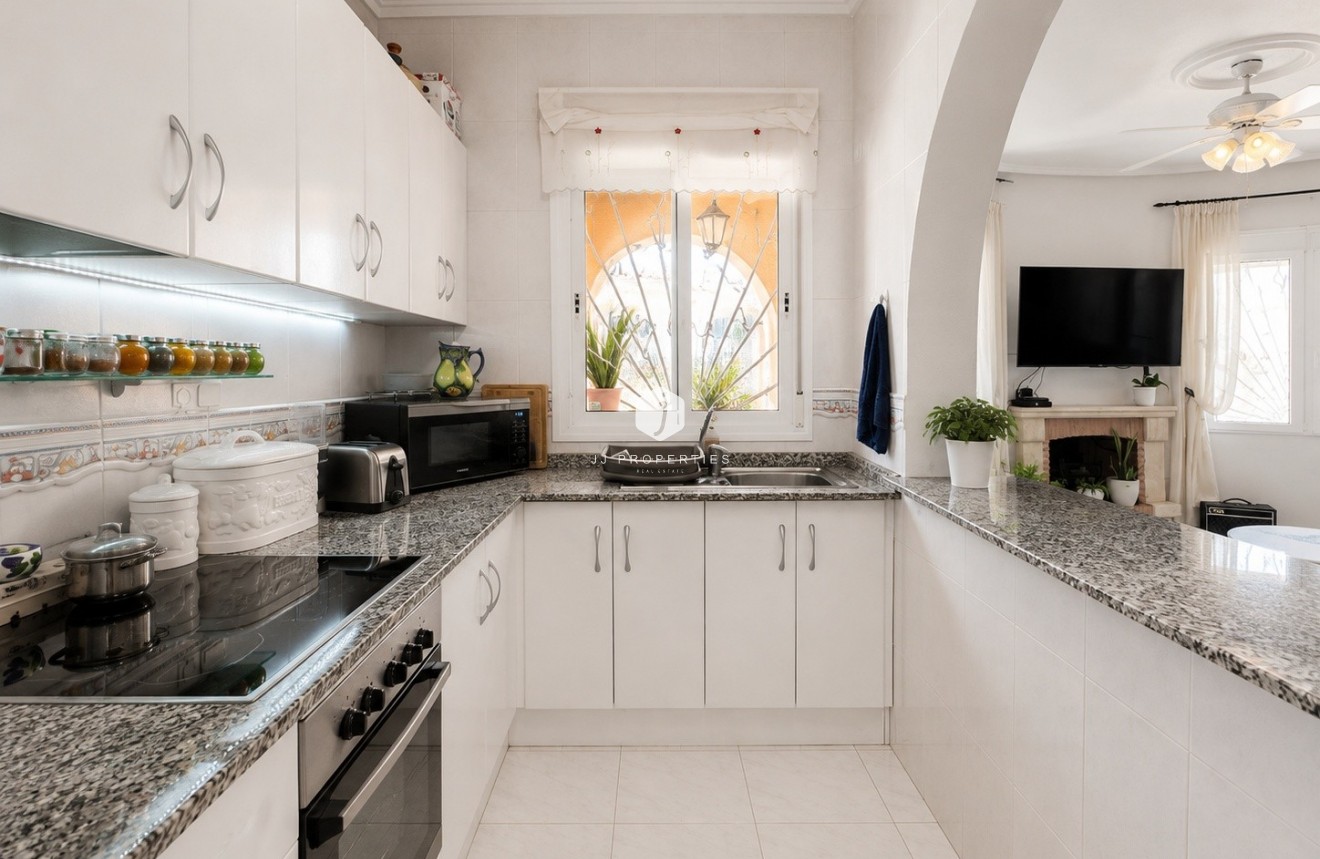 Segunda mano - Villa -
Ciudad Quesada - Costa Blanca