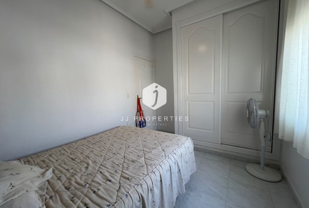 Segunda mano - Villa -
Ciudad Quesada - Costa Blanca