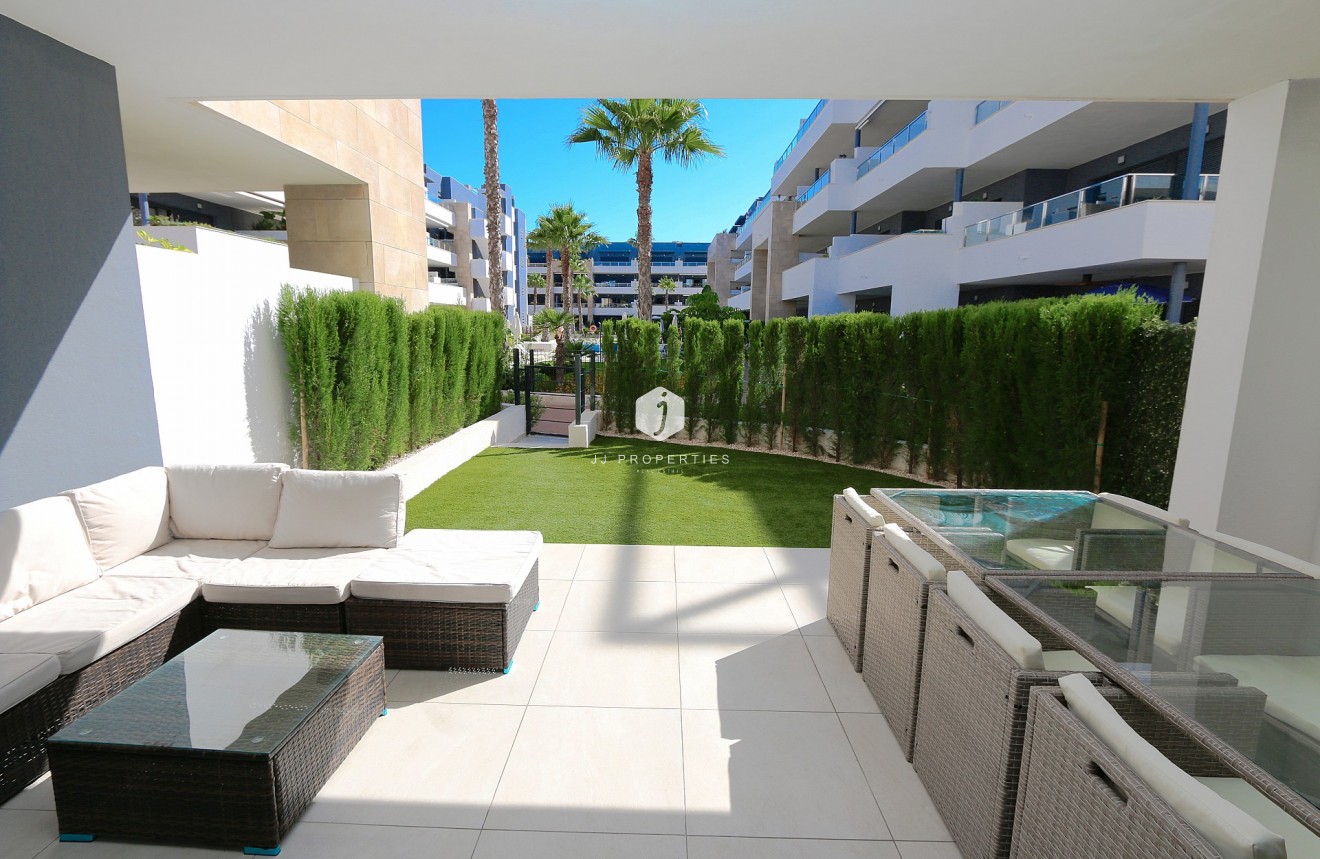 Aus zweiter Hand - Wohnung -
Playa Flamenca - Costa Blanca