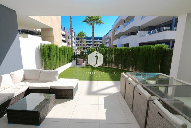 Aus zweiter Hand - Wohnung -
Playa Flamenca - Costa Blanca