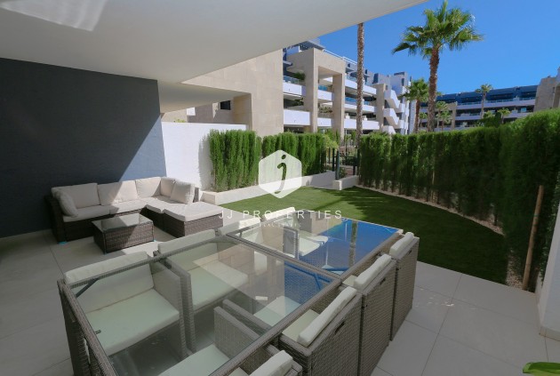 Aus zweiter Hand - Wohnung -
Playa Flamenca - Costa Blanca