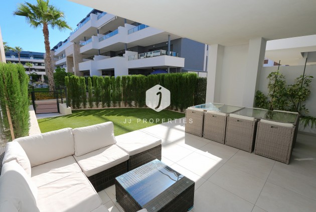 Aus zweiter Hand - Wohnung -
Playa Flamenca - Costa Blanca