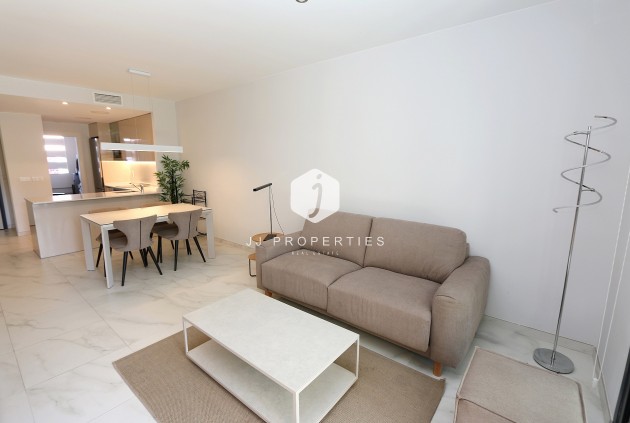 Aus zweiter Hand - Wohnung -
Playa Flamenca - Costa Blanca