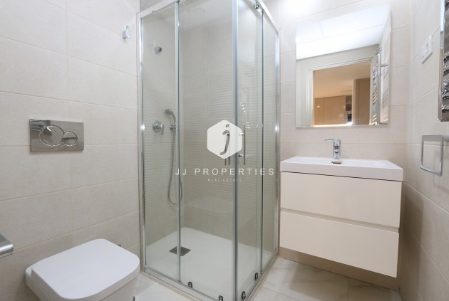 Aus zweiter Hand - Wohnung -
Playa Flamenca - Costa Blanca
