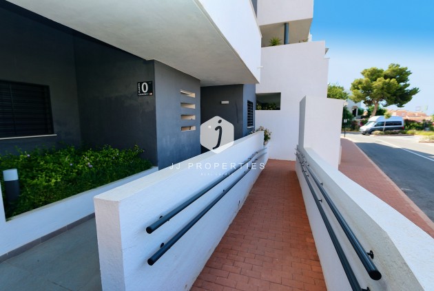 Aus zweiter Hand - Wohnung -
Playa Flamenca - Costa Blanca