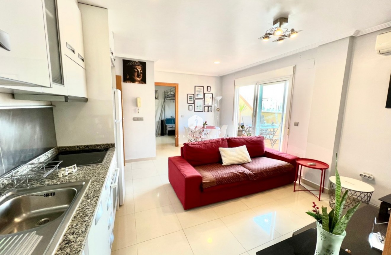 Resale - Penthouse -
Torrevieja - Centro