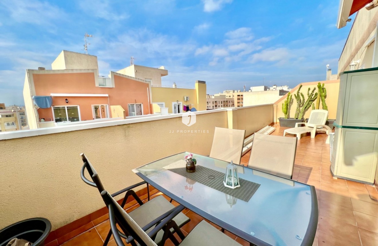 Resale - Penthouse -
Torrevieja - Centro