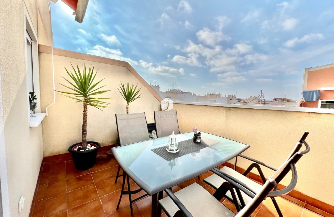 Resale - Penthouse -
Torrevieja - Centro