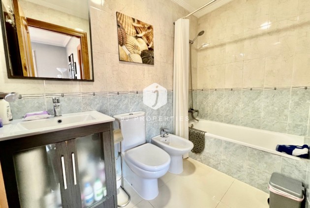Resale - Penthouse -
Torrevieja - Centro