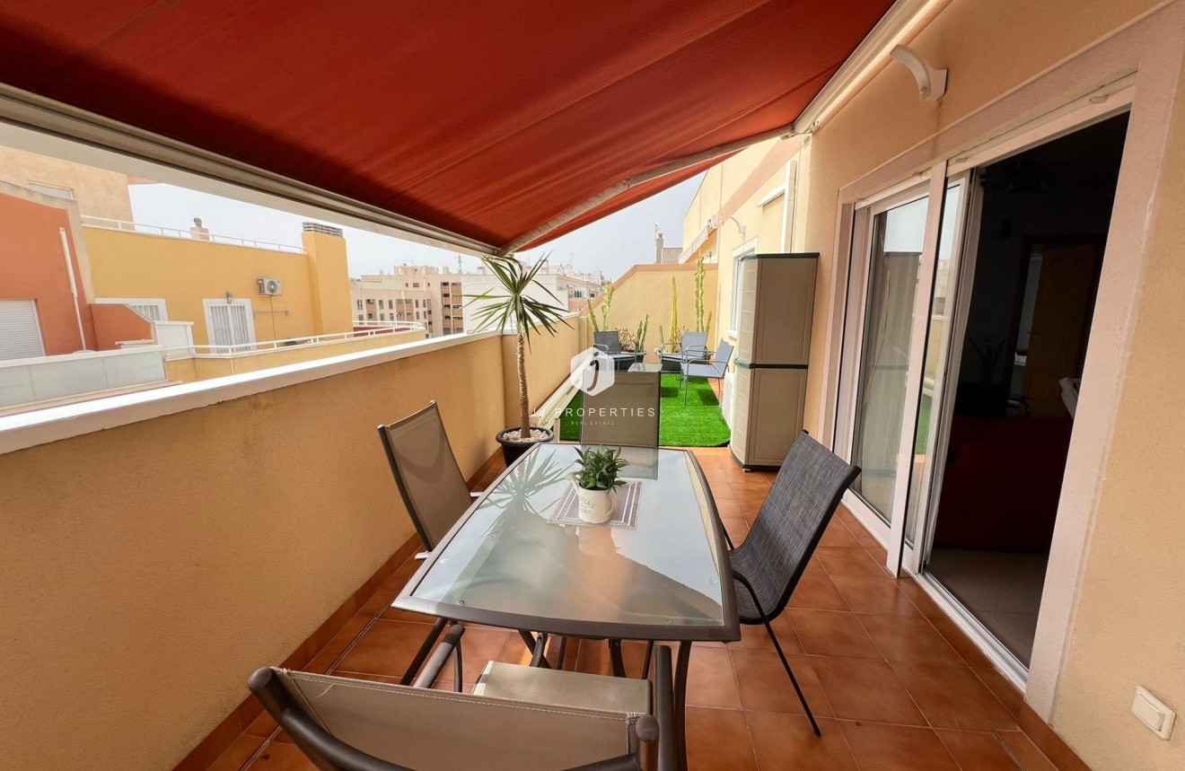 Resale - Penthouse -
Torrevieja - Centro