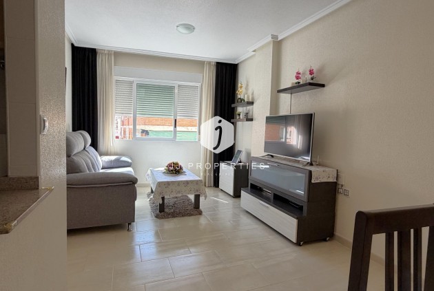 D'occasion - Appartement -
Torrevieja - El molino