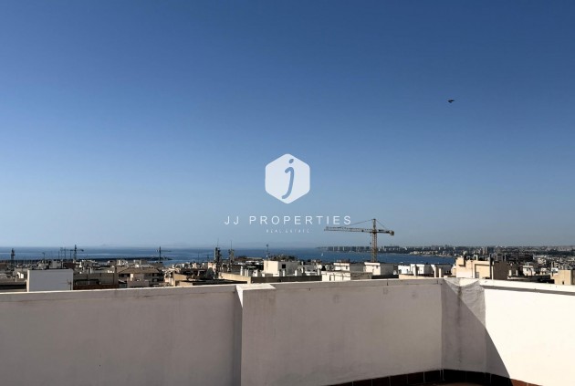 D'occasion - Appartement -
Torrevieja - El molino