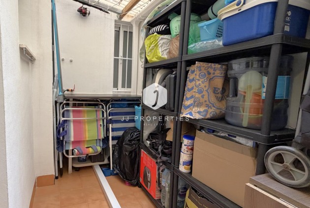 D'occasion - Appartement -
Torrevieja - El molino