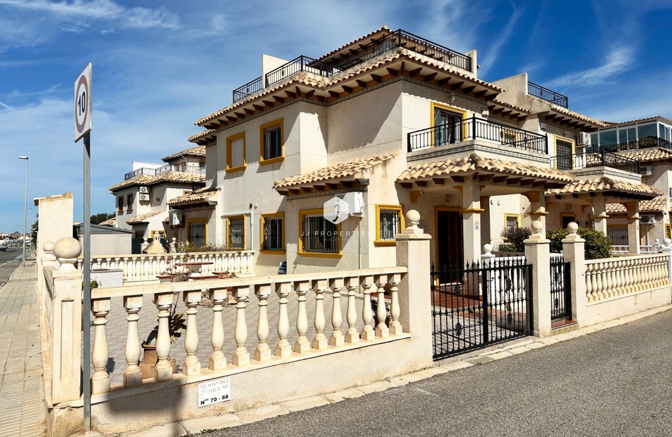 D'occasion - Chalet -
Orihuela Costa - Costa Blanca