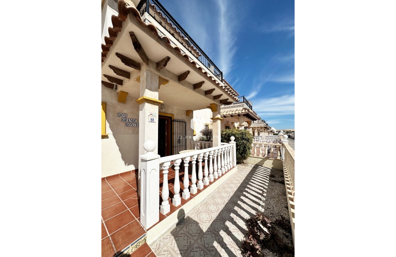 D'occasion - Chalet -
Orihuela Costa - Costa Blanca