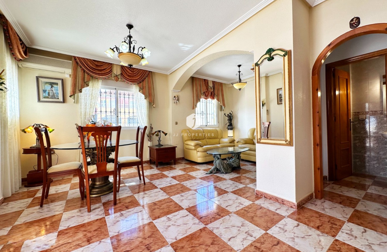 D'occasion - Chalet -
Orihuela Costa - Costa Blanca