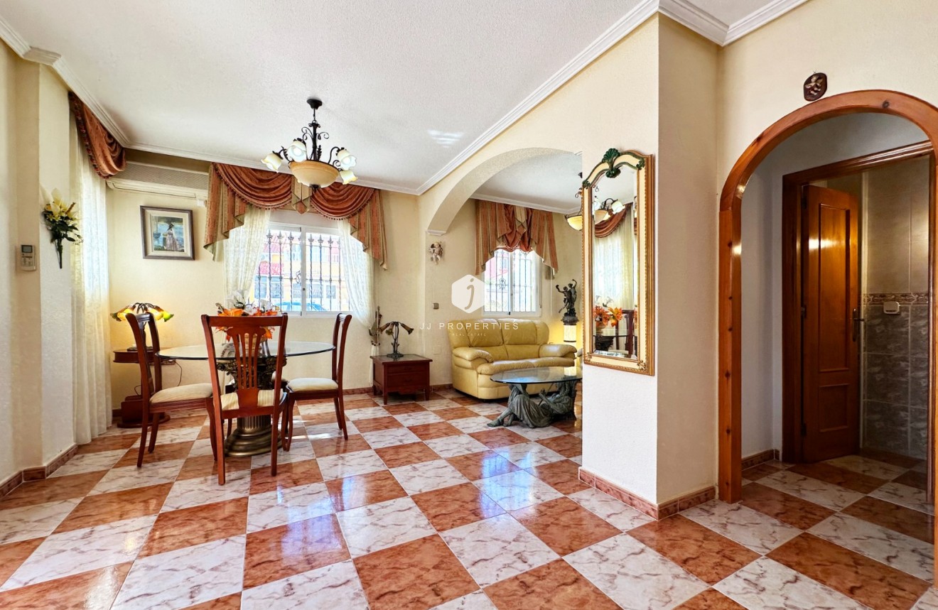 D'occasion - Chalet -
Orihuela Costa - Costa Blanca