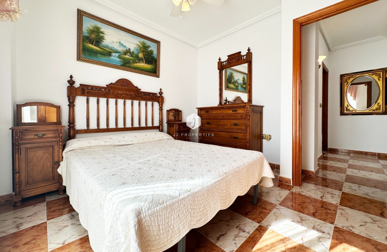 D'occasion - Chalet -
Orihuela Costa - Costa Blanca