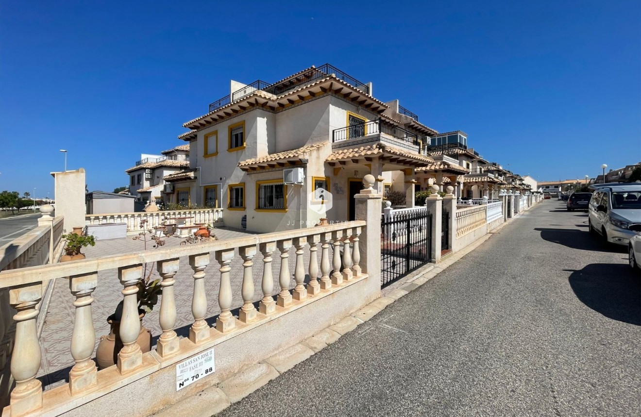 D'occasion - Chalet -
Orihuela Costa - Costa Blanca