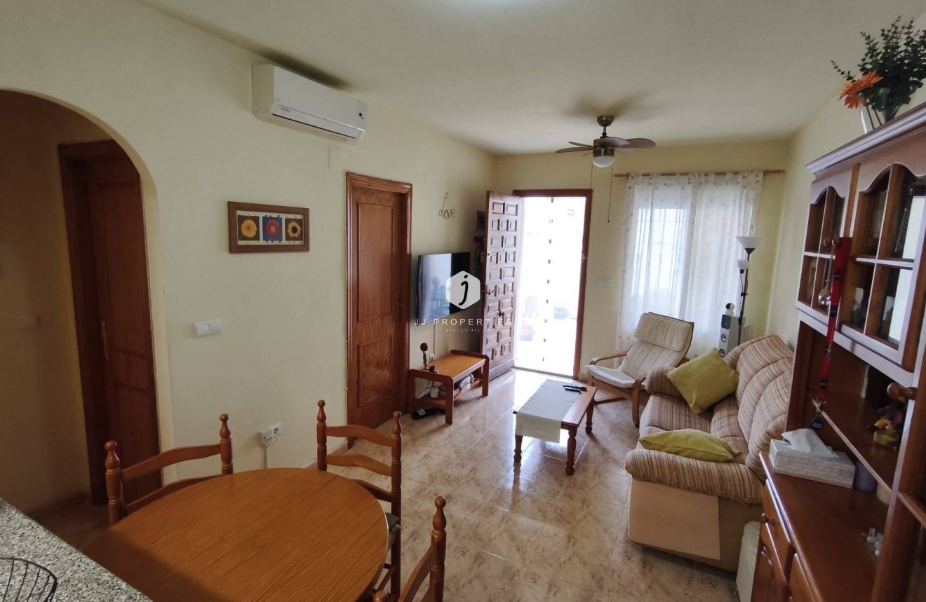 Aus zweiter Hand - Bungalow -
Orihuela Costa - Playa Flamenca