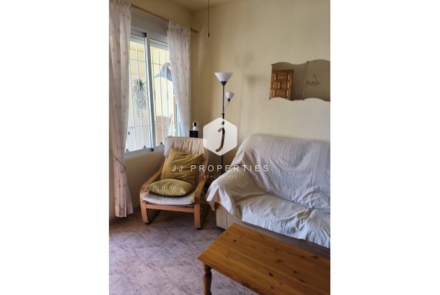 Aus zweiter Hand - Bungalow -
Orihuela Costa - Playa Flamenca