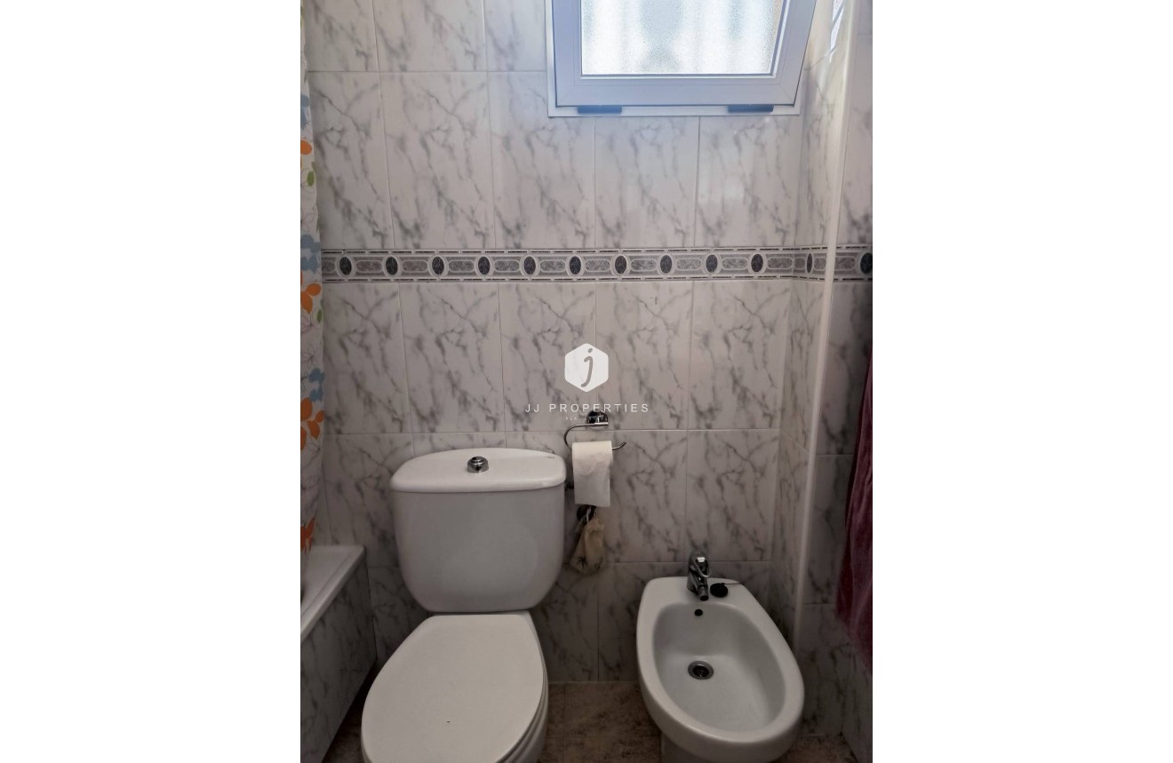 Aus zweiter Hand - Bungalow -
Orihuela Costa - Playa Flamenca