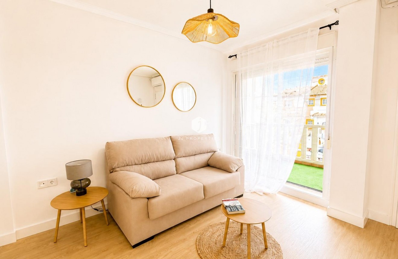 Resale - Apartment / flat -
Orihuela Costa - Monte Zenia