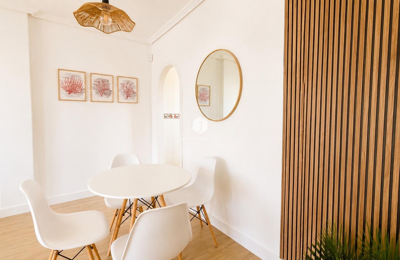 Resale - Apartment / flat -
Orihuela Costa - Monte Zenia