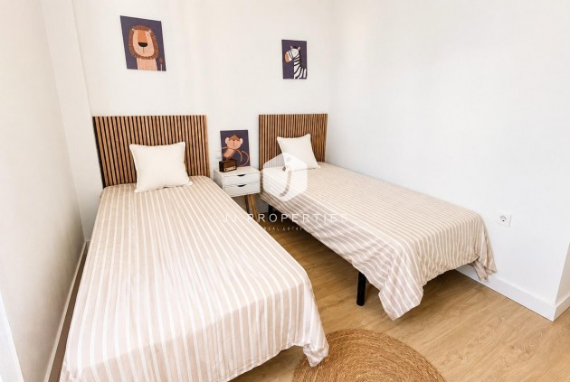 Resale - Apartment / flat -
Orihuela Costa - Monte Zenia