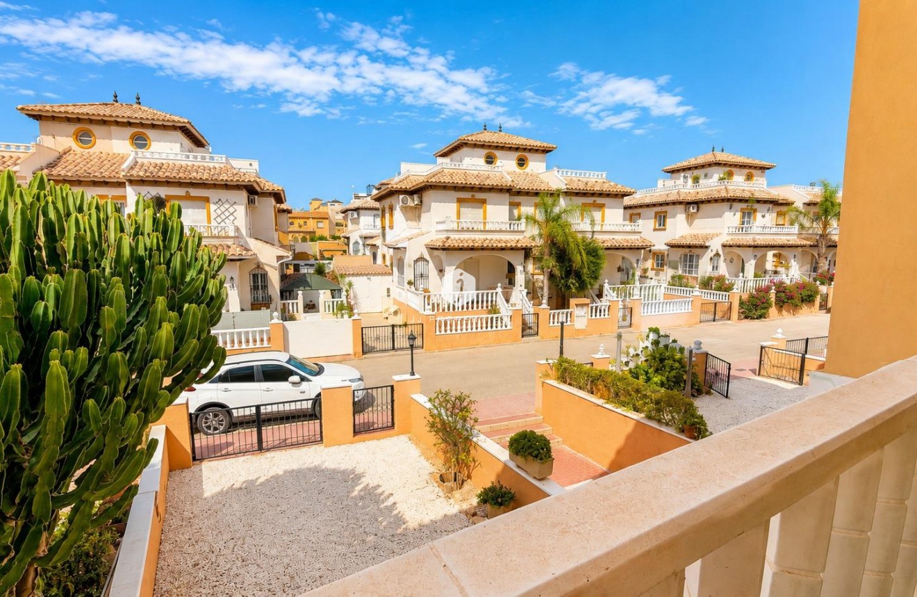 Resale - Apartment / flat -
Orihuela Costa - Monte Zenia