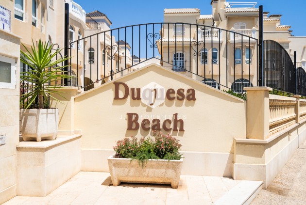 Segunda mano - Apartamento / piso -
Torrevieja - aguas nuevas