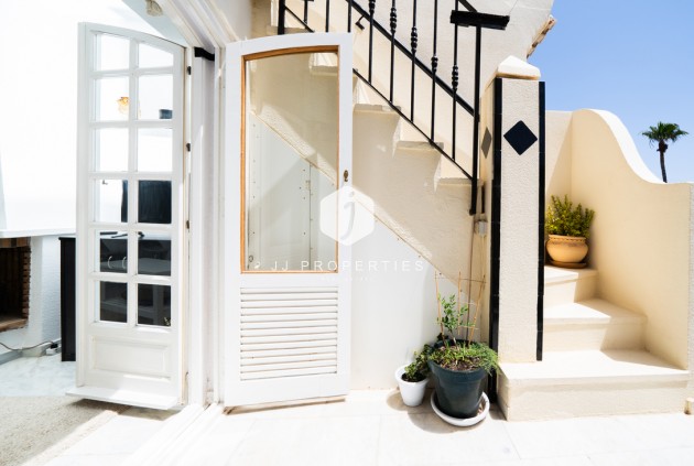 Segunda mano - Apartamento / piso -
Torrevieja - aguas nuevas