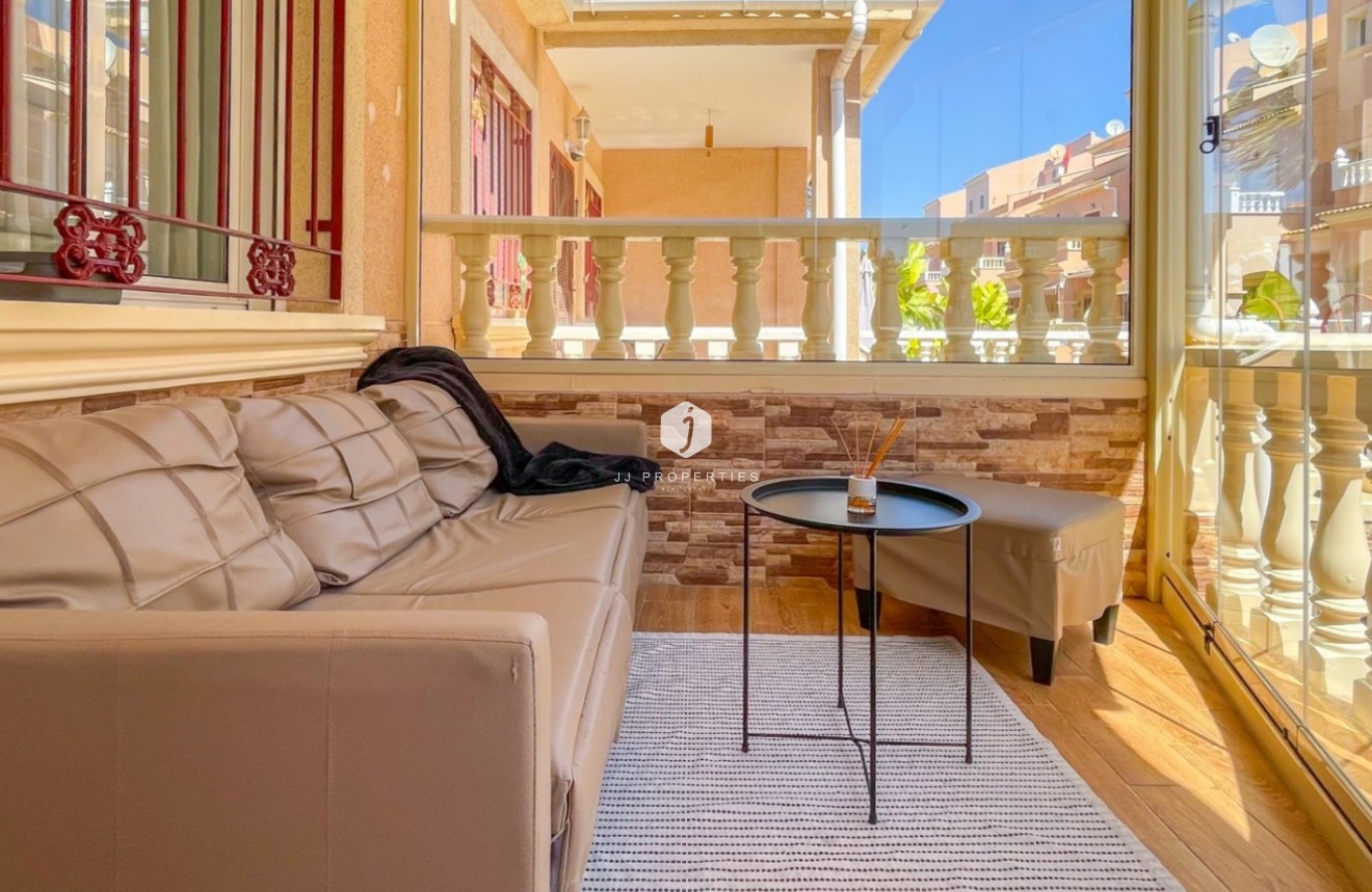D'occasion - Chalet -
Orihuela Costa - Costa Blanca
