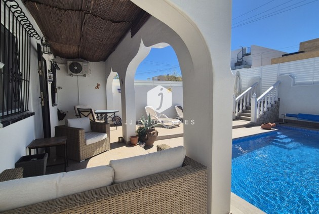 D'occasion - Chalet -
San Miguel de Salinas - Inland