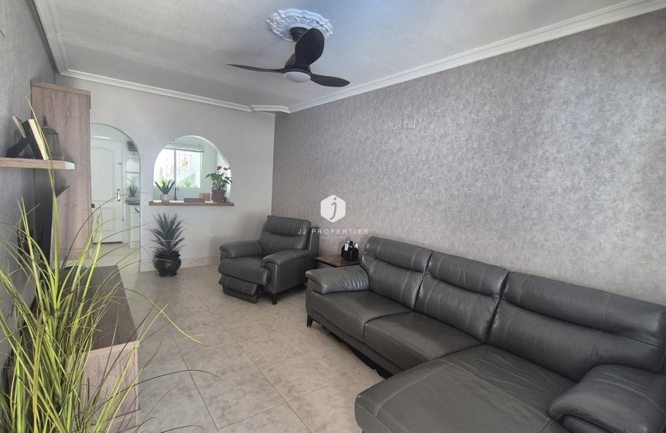 D'occasion - Chalet -
San Miguel de Salinas - Inland