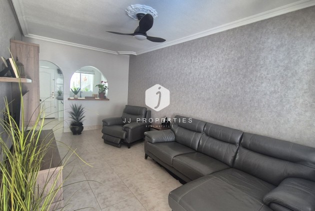 D'occasion - Chalet -
San Miguel de Salinas - Inland
