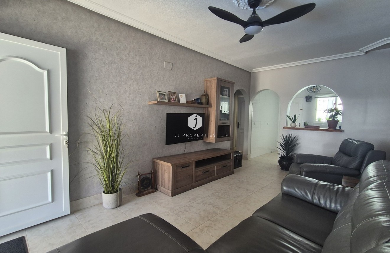 D'occasion - Chalet -
San Miguel de Salinas - Inland