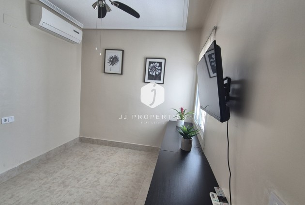 D'occasion - Chalet -
San Miguel de Salinas - Inland