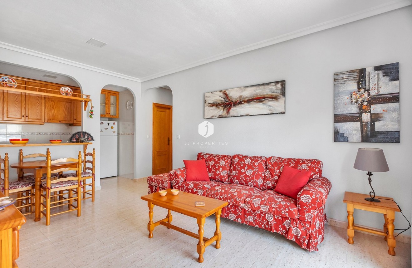 Aus zweiter Hand - Wohnung -
La Mata - Costa Blanca