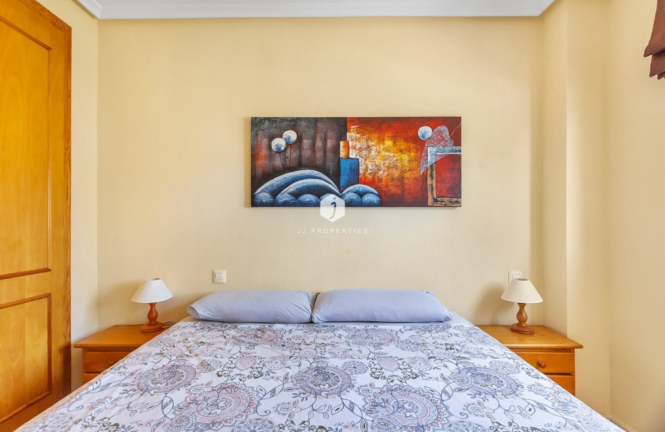 Aus zweiter Hand - Wohnung -
La Mata - Costa Blanca
